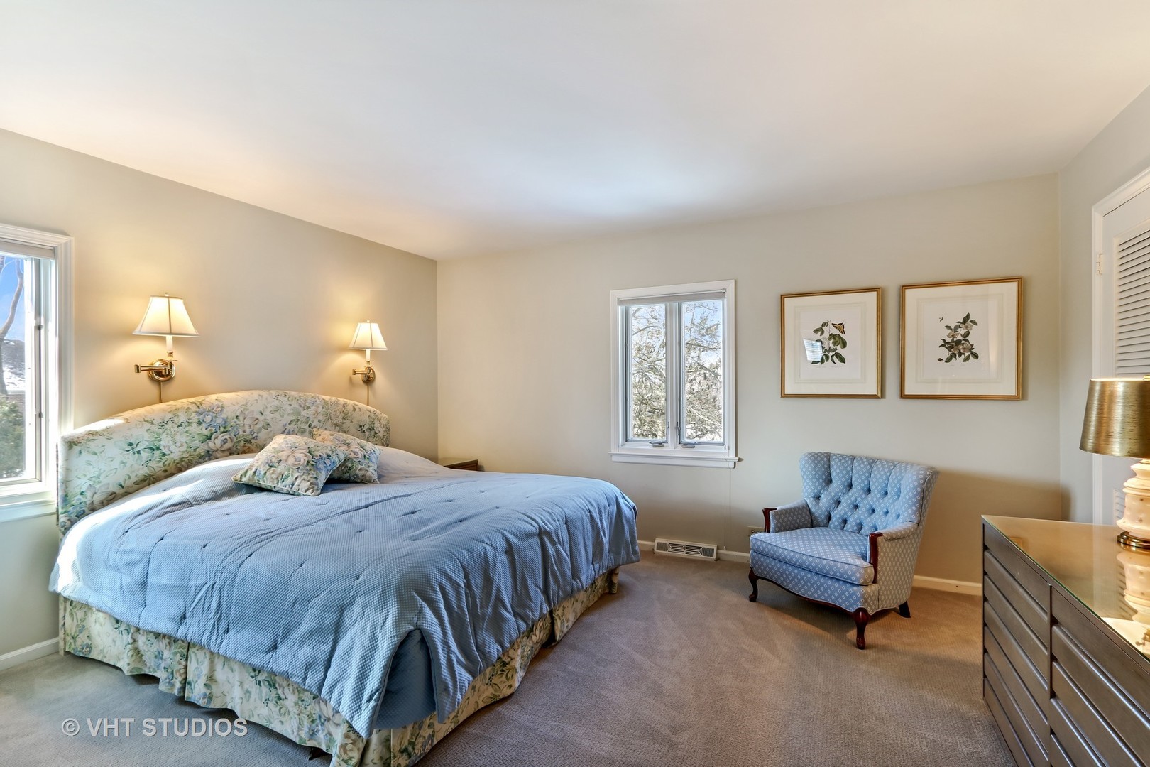 257 Summerfield Road Northbrook, IL 60062 - Photo 8 of 21 Gallery Image 8
