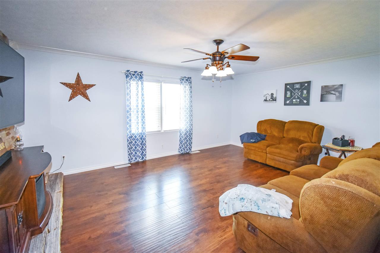 3116 Big Reedy Road Caneyville, KY 42721 - Photo 6 of 35 Gallery Image 6