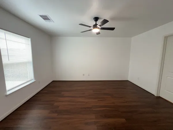 $2,000 | 20418 Red Canyon Creek Lane, Humble, TX 77338