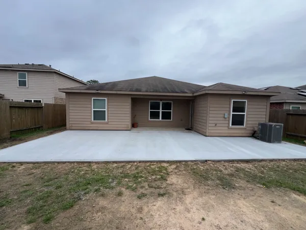 $2,000 | 20418 Red Canyon Creek Lane, Humble, TX 77338