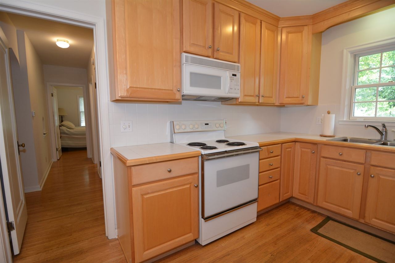 6433 Newburgh Road Evansville, IN 47715 - Photo 11 of 24 Gallery Image 11