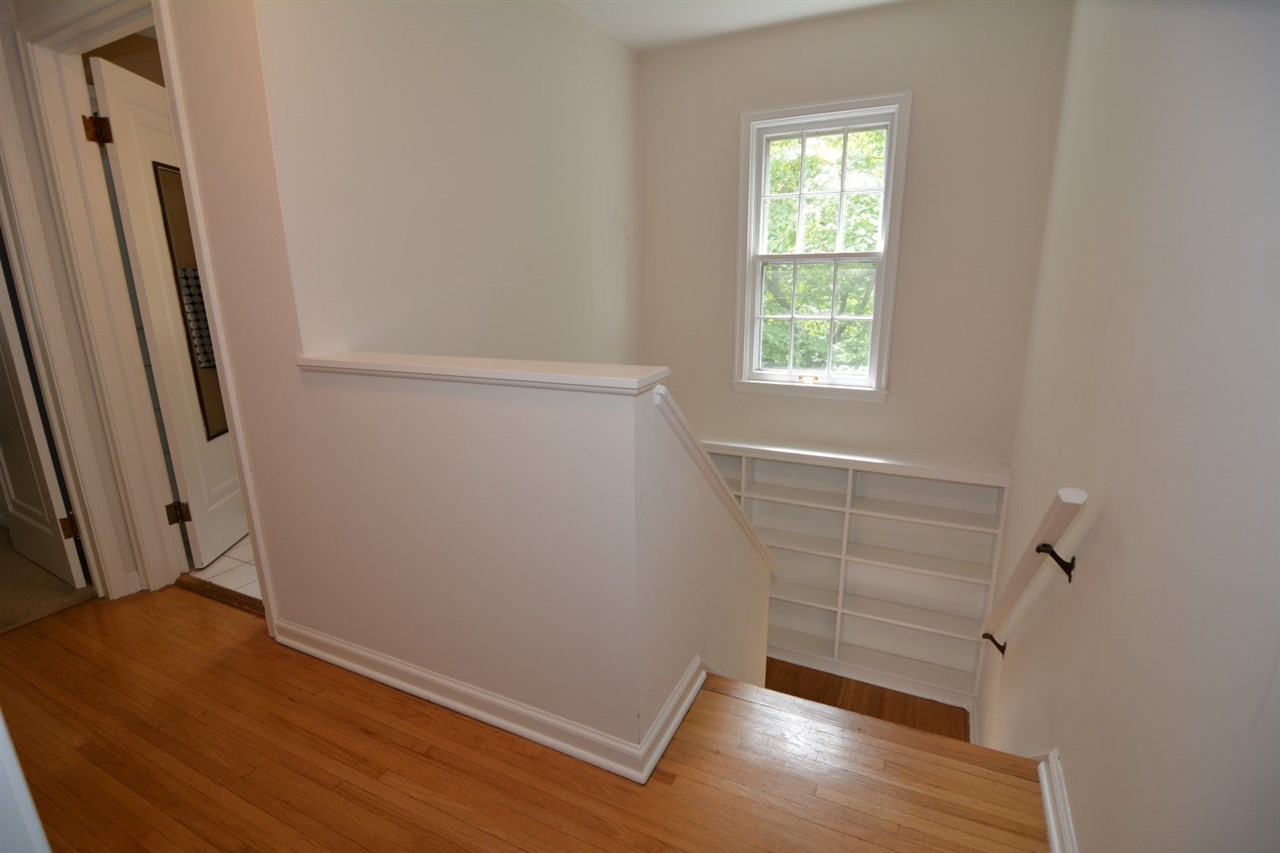 6433 Newburgh Road Evansville, IN 47715 - Photo 14 of 24 Gallery Image 14