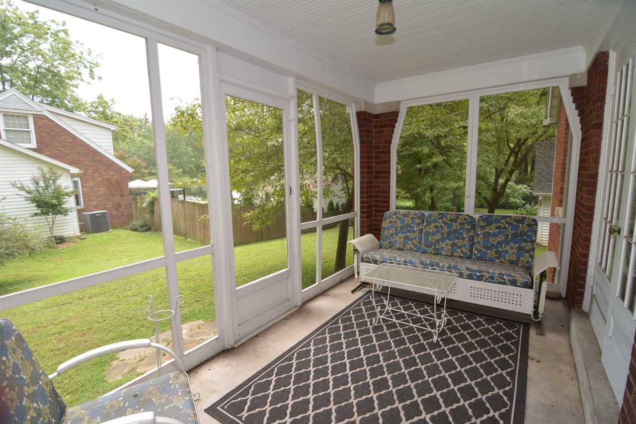 6433 Newburgh Road Evansville, IN 47715 - Photo 21 of 24 Gallery Image 21