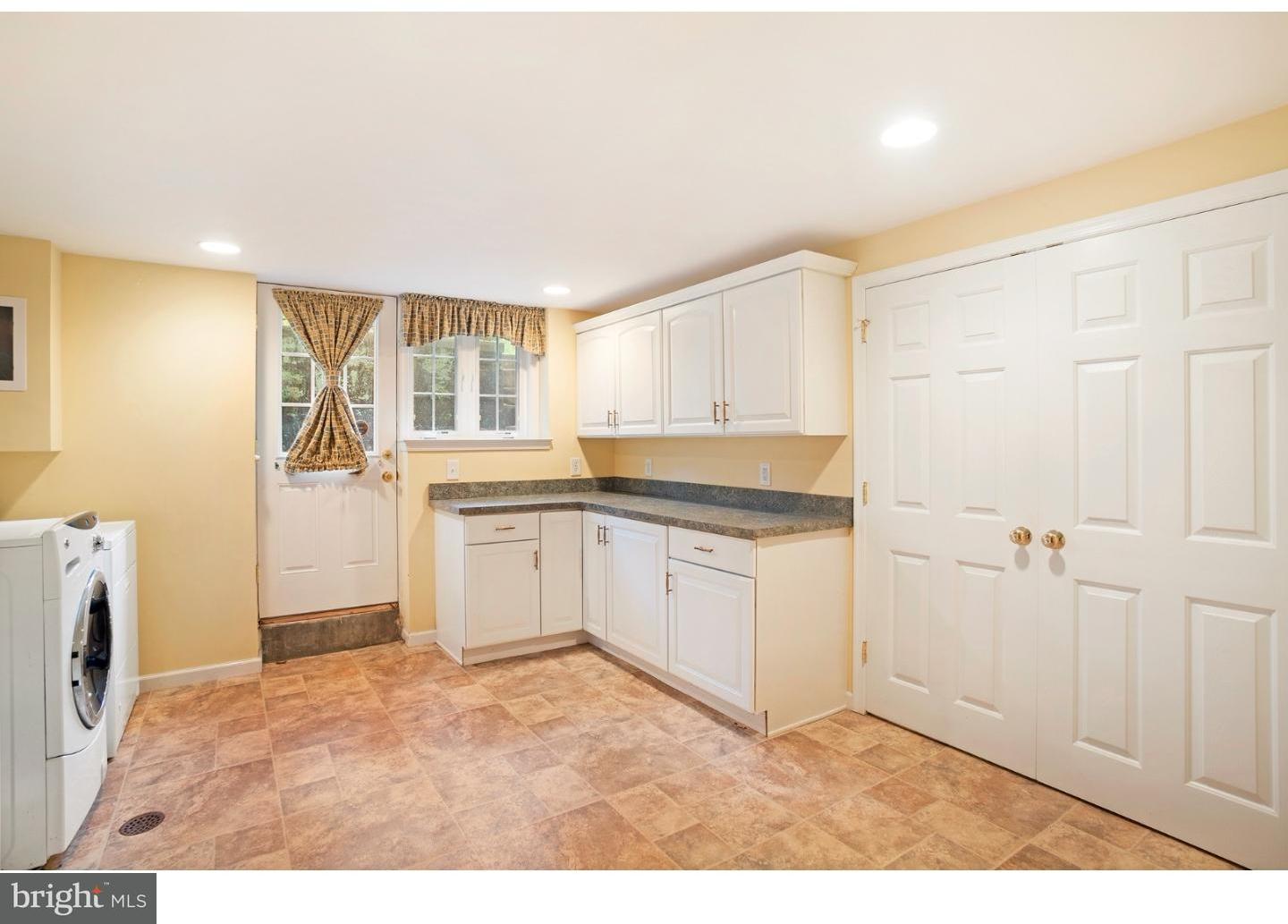 3934 Netherfield Road Philadelphia, PA 19129 - Photo 12 of 25 Gallery Image 12