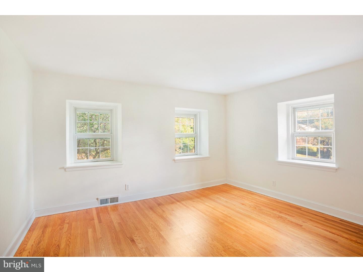 3934 Netherfield Road Philadelphia, PA 19129 - Photo 19 of 25 Gallery Image 19