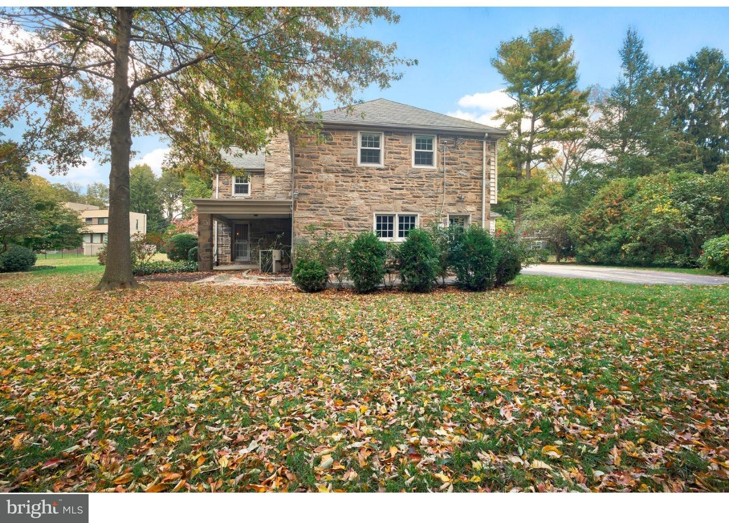 3934 Netherfield Road Philadelphia, PA 19129 - Photo 3 of 25 Gallery Image 3