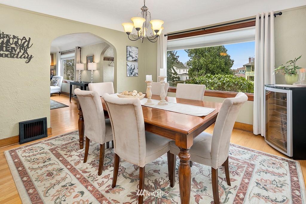 1321 Rucker Avenue Everett, WA 98201 - Photo 11 of 39