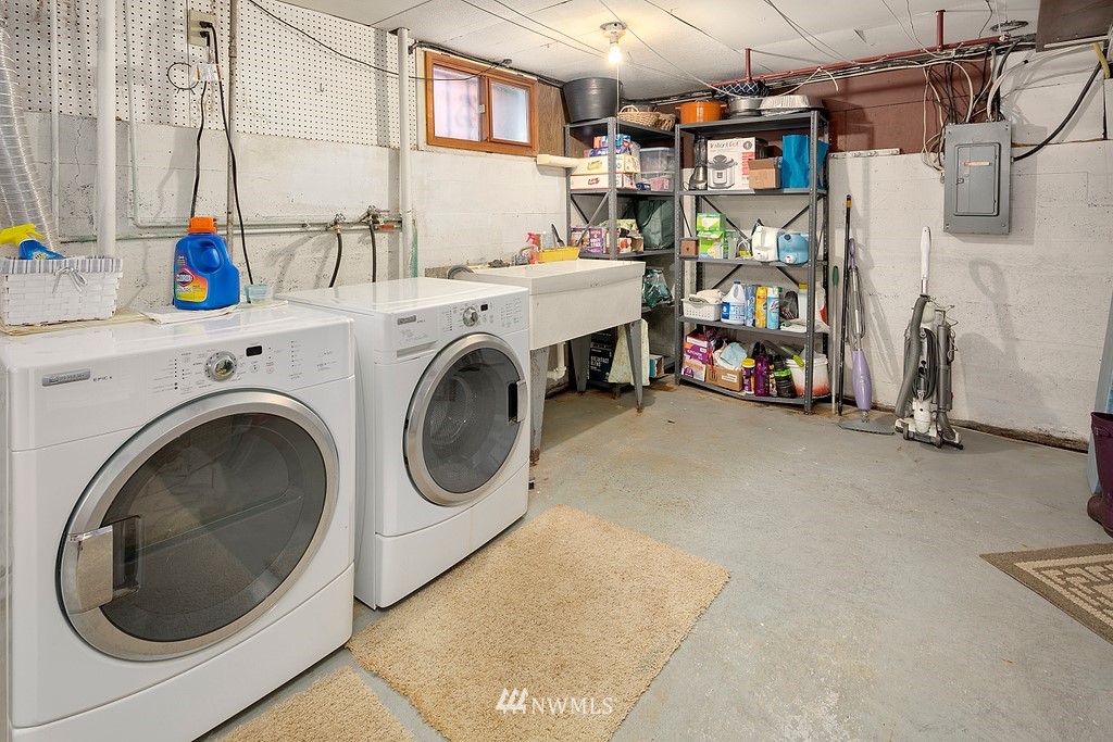 1321 Rucker Avenue Everett, WA 98201 - Photo 29 of 39