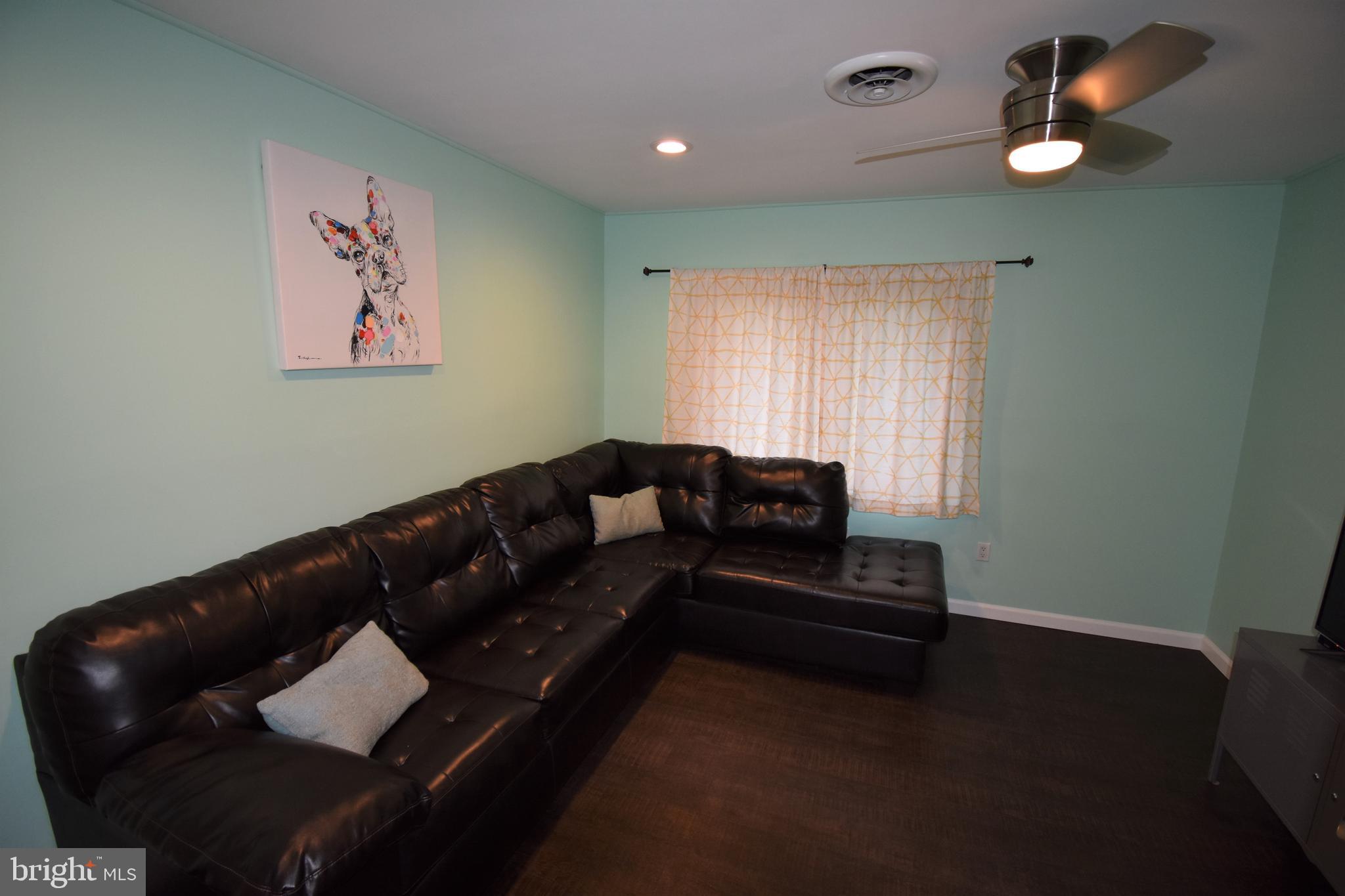 6 Cliff Road Levittown, PA 19057 - Photo 14 of 36