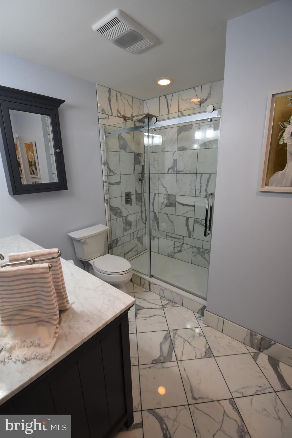 6 Cliff Road Levittown, PA 19057 - Photo 19 of 36