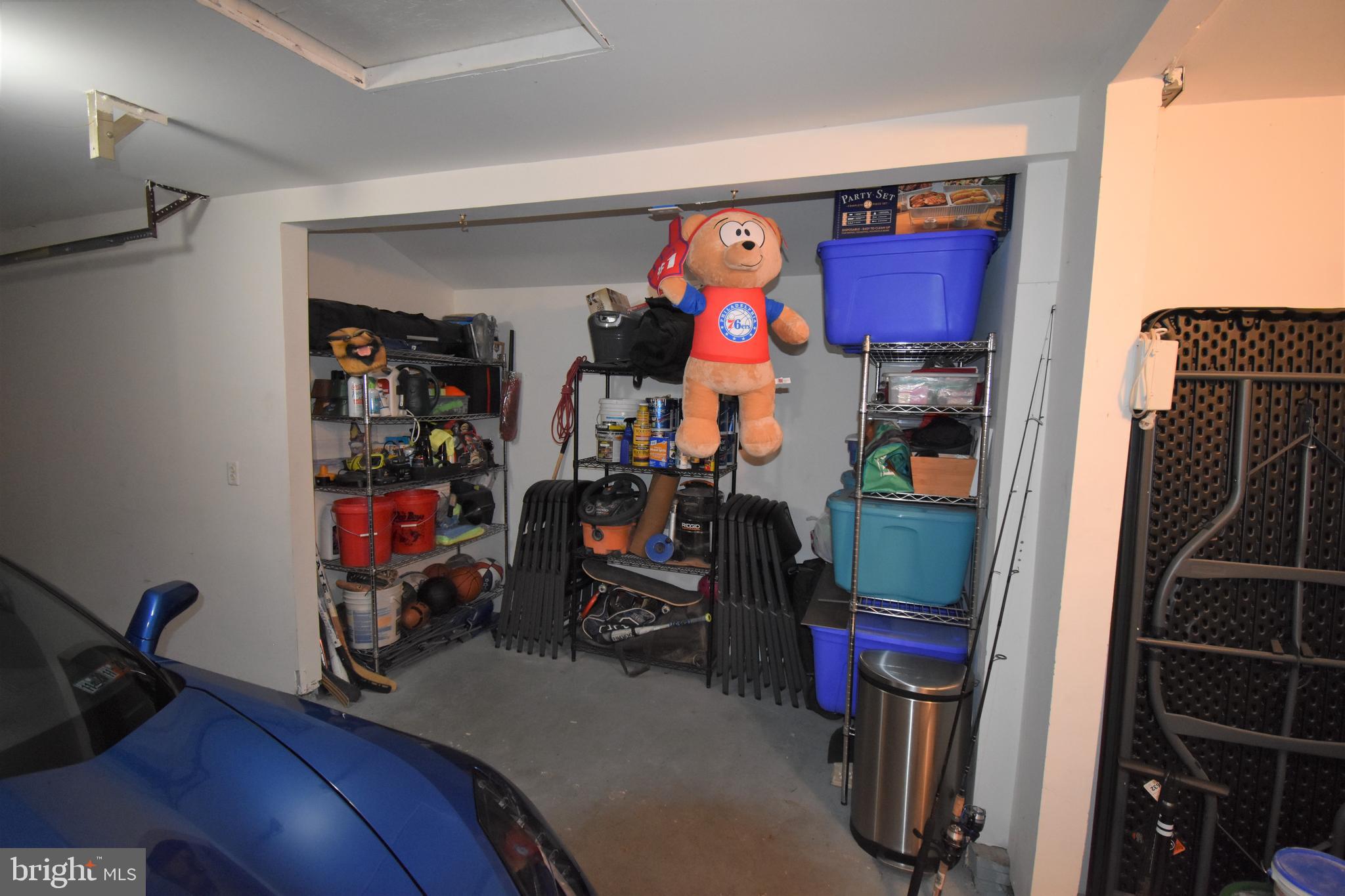 6 Cliff Road Levittown, PA 19057 - Photo 31 of 36