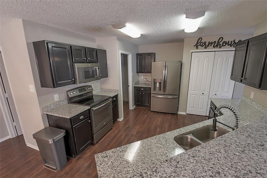 8267 South Rising Sun Drive Pendleton, IN 46064 - Photo 10 of 47