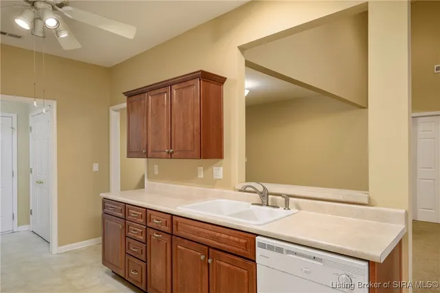 $259,900 | 2102 Pickwick Drive, New Albany, IN 47150