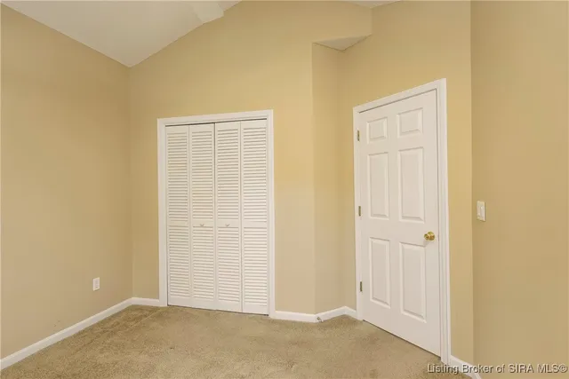 $259,900 | 2102 Pickwick Drive, New Albany, IN 47150