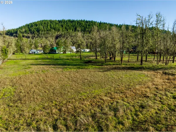 $1,099,000 | 37410 Hills Creek Road, Springfield, OR 97478