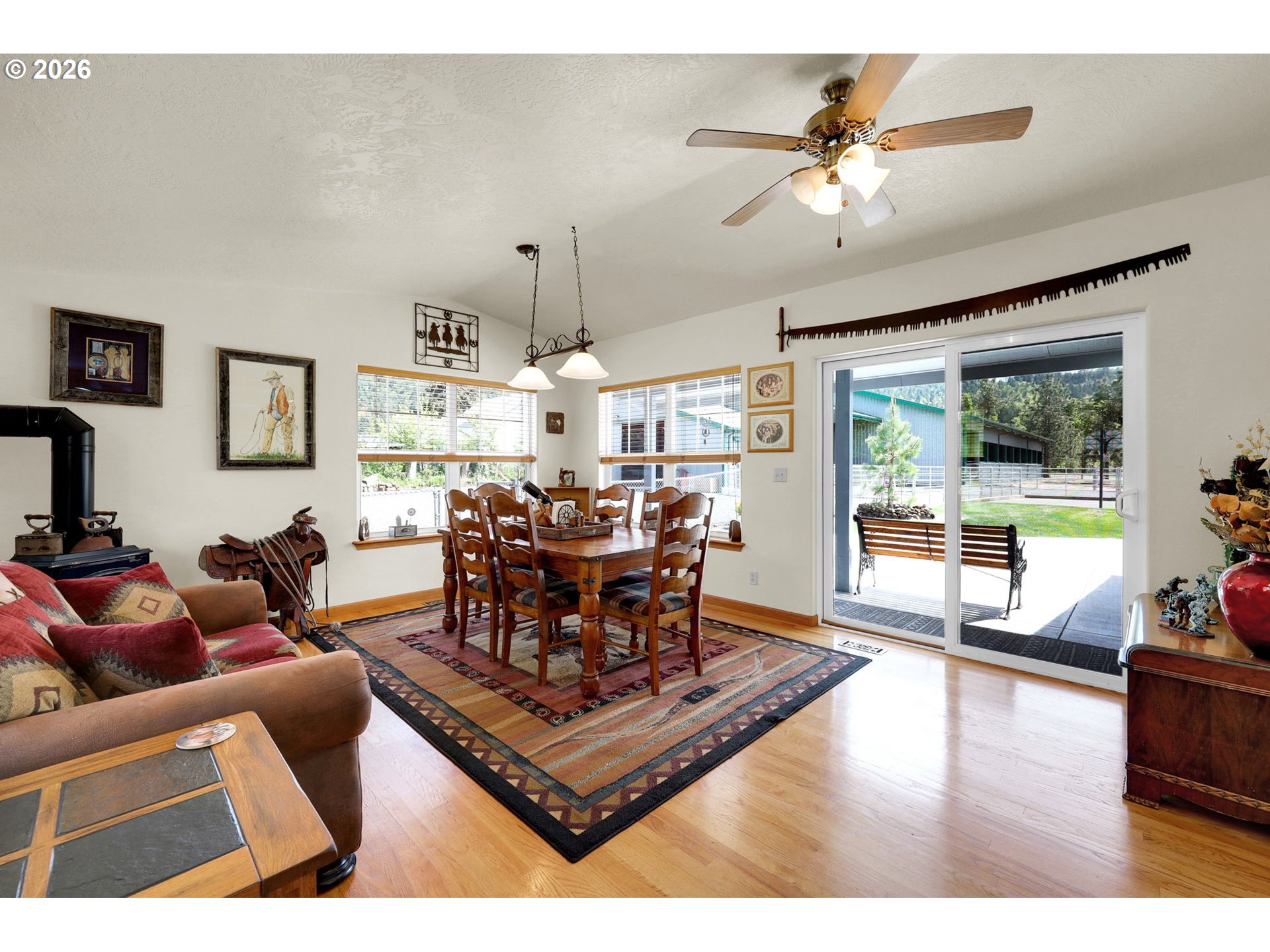 37410 Hills Creek Road Springfield, OR 97478 - Photo 5 of 48