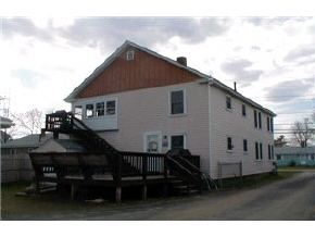 58 Washington Street Rochester, NH 03867 - Photo 2 of 9