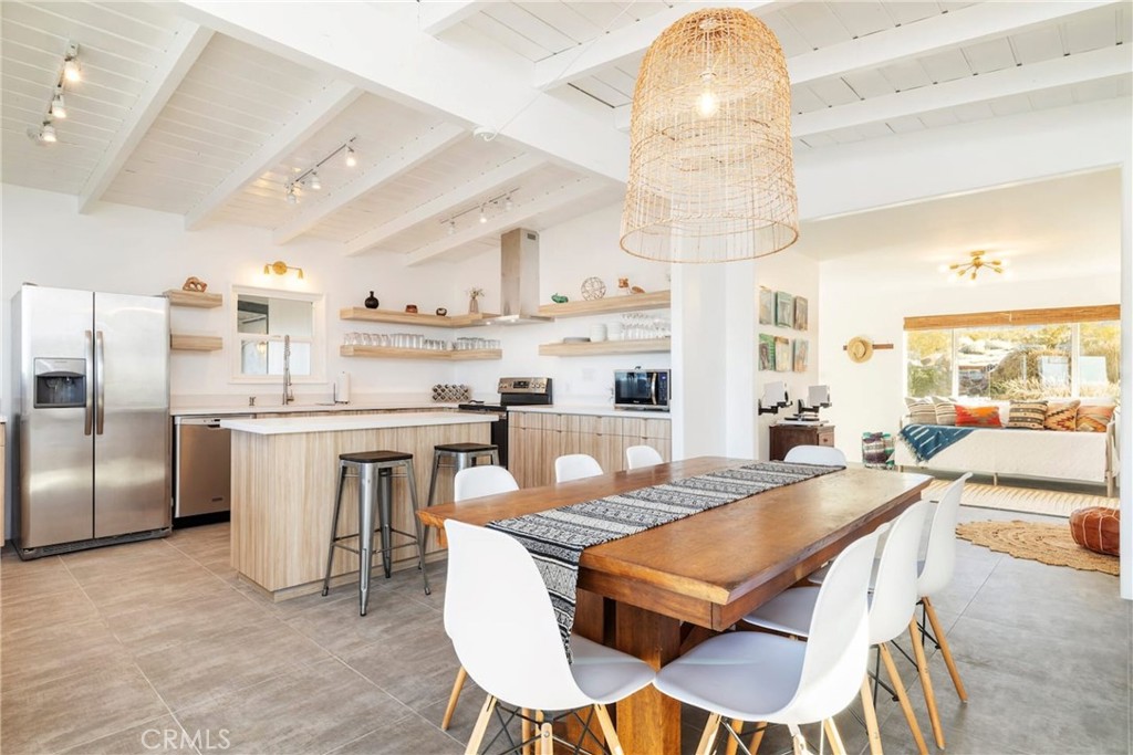 64380 Sullivan Road Joshua Tree, CA 92252 - Photo 12 of 52 Gallery Image 12