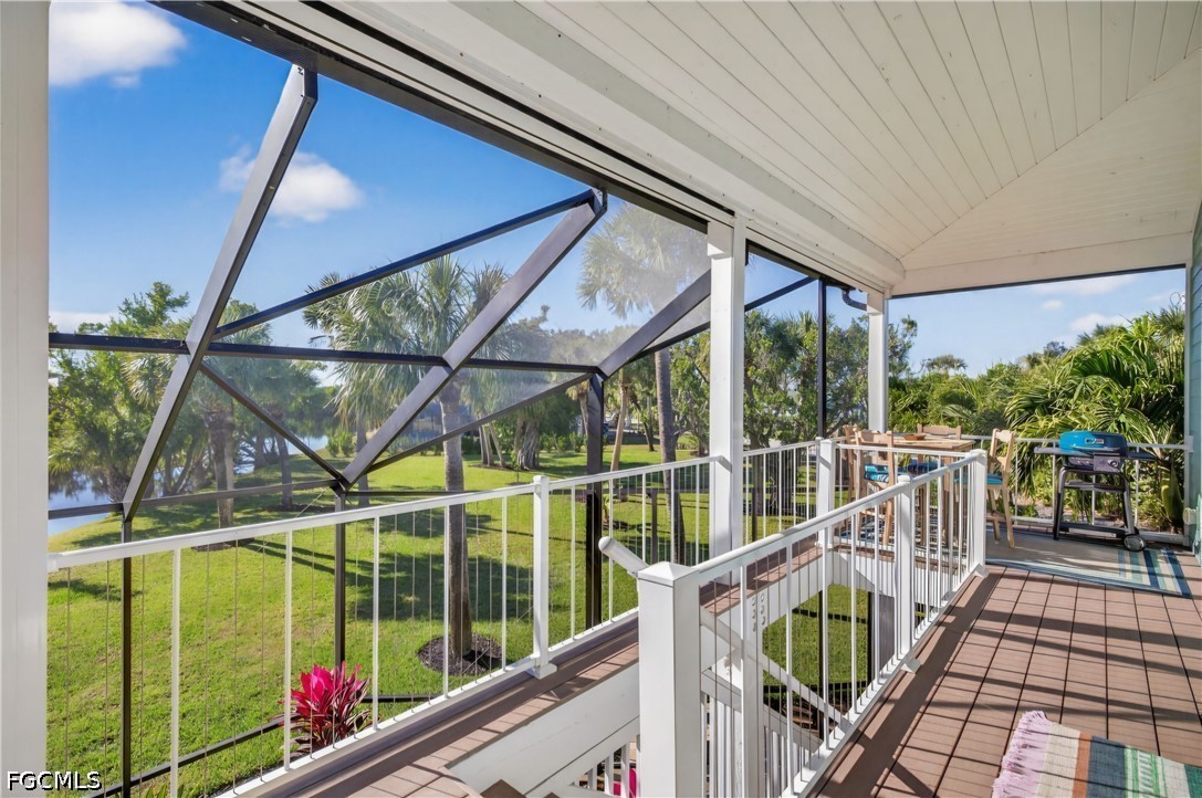 1637 Sabal Sands Road Sanibel, FL 33957 - Photo 10 of 37