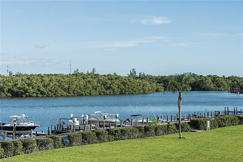 307 Goodlette Road South, Unit B406 Naples, FL 34102 - Photo 3 of 14 Gallery Image 3