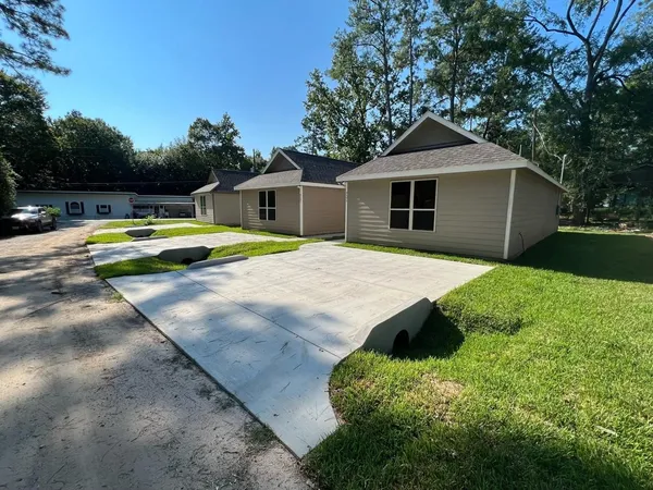 $145,000 | 9595 Darkwood Street, Willis, TX 77318