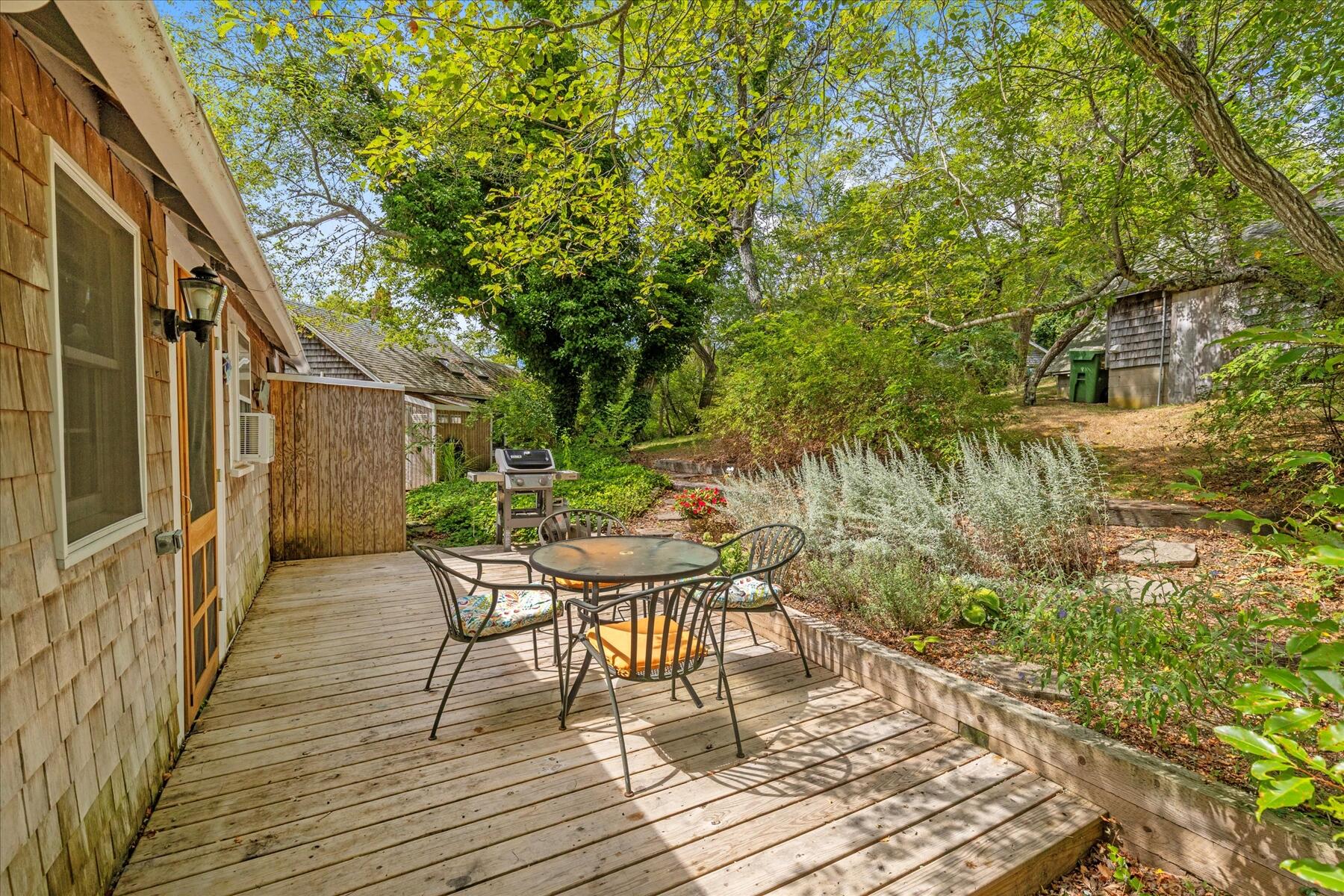 215 Pilgrim Spring Road, Unit 6 Wellfleet, MA 02667 - Photo 20 of 31 25-MG_7537