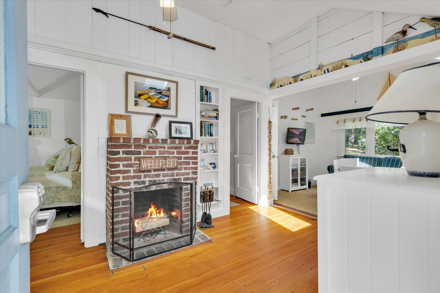 215 Pilgrim Spring Road, Unit 6 Wellfleet, MA 02667 - Photo 5 of 31 06-MG_7595