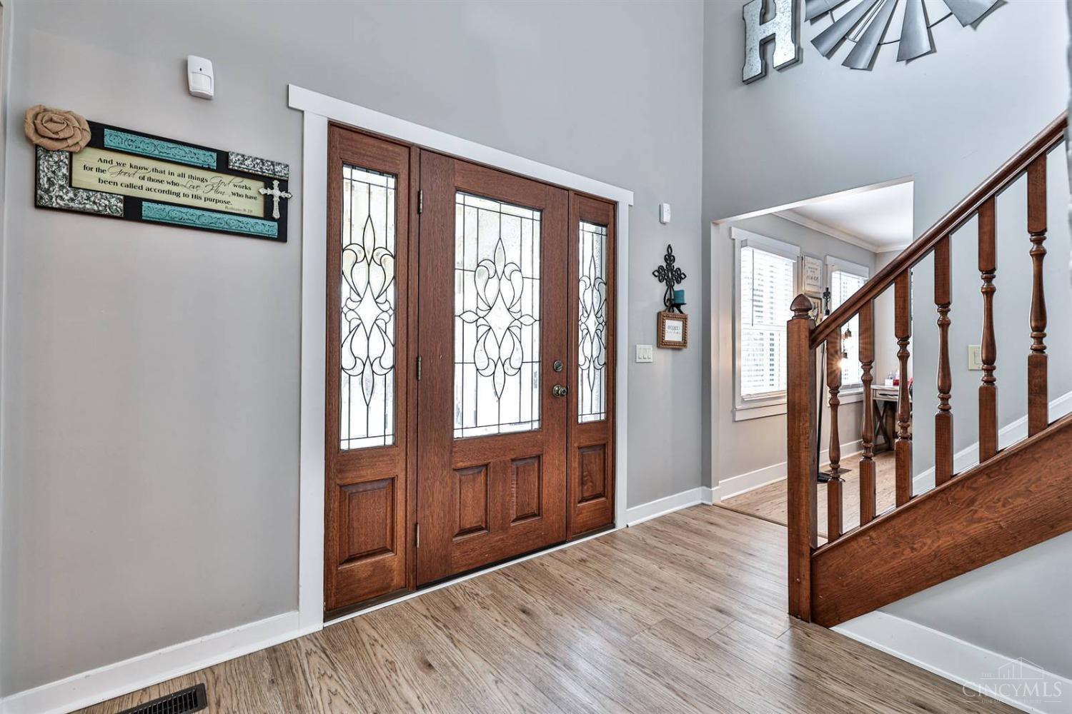 5072 Springdale Road Cincinnati, OH 45251 - Photo 8 of 56