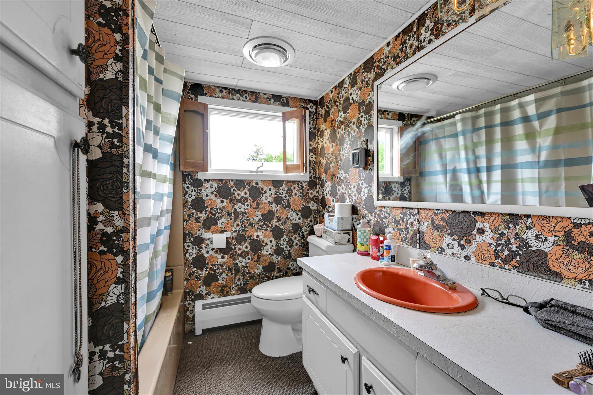 218 Tremont Road Pine Grove, PA 17963 - Photo 24 of 43 Main home bathroom