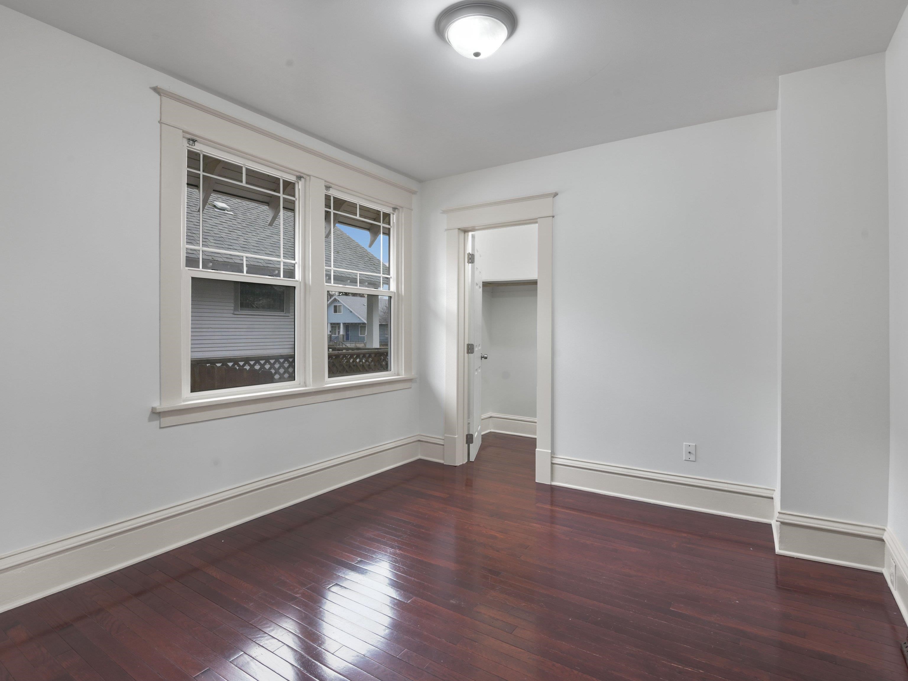 1228 West Chelan Avenue Spokane, WA 99205 - Photo 11 of 30