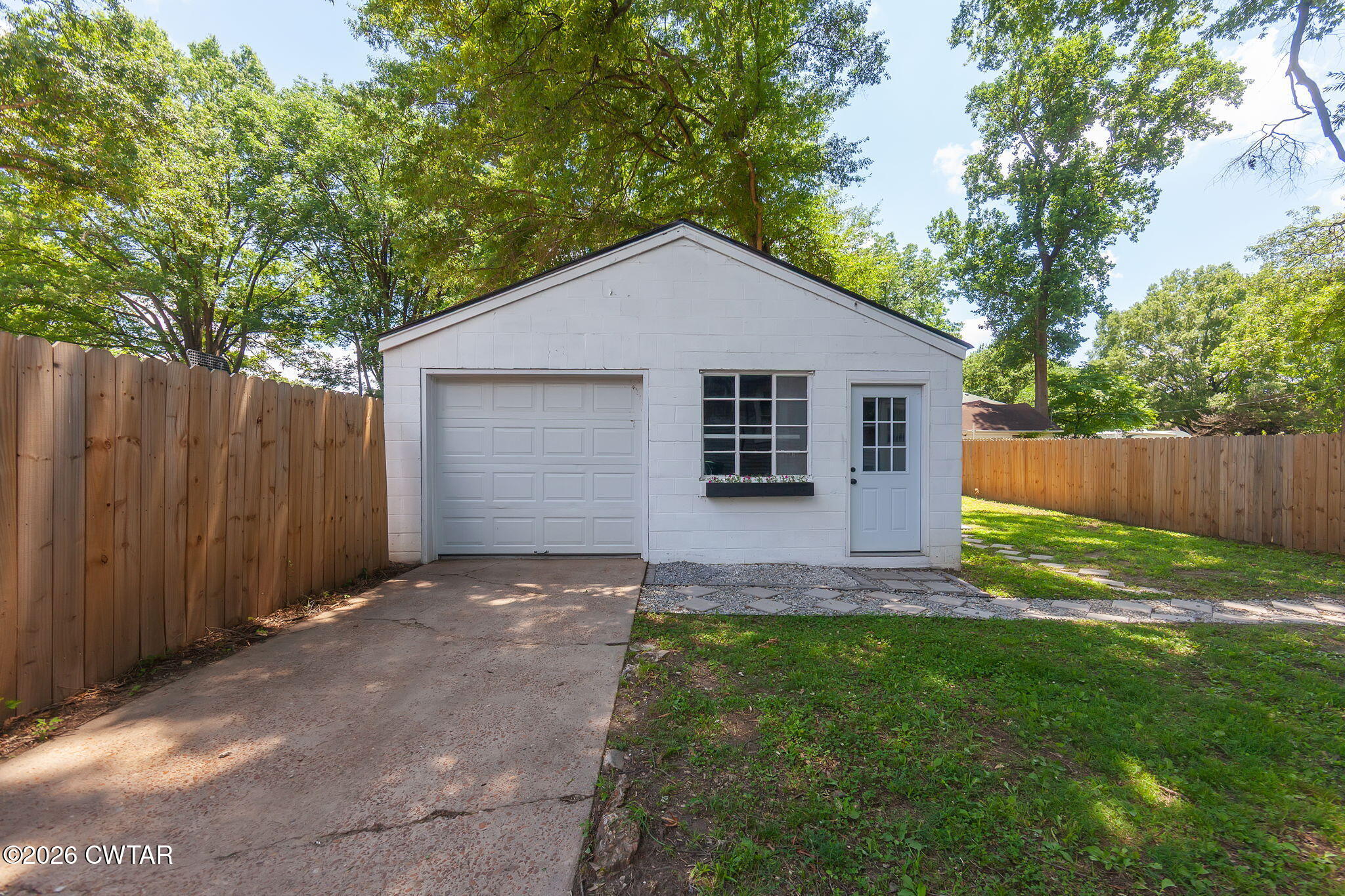 122 Roland Avenue Jackson, TN 38301 - Photo 25 of 28 Completed-23