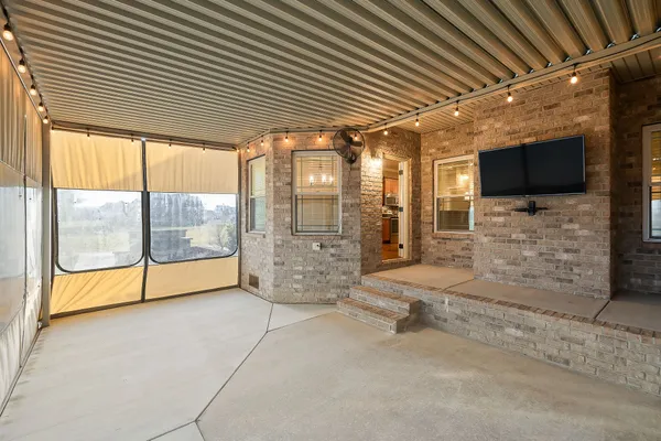 $595,000 | 139 Chestnut Oak Avenue, Smithville, TN 37166