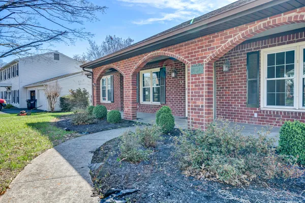 $455,000 | 1660 Kingsmill Drive, Salem, VA 24153
