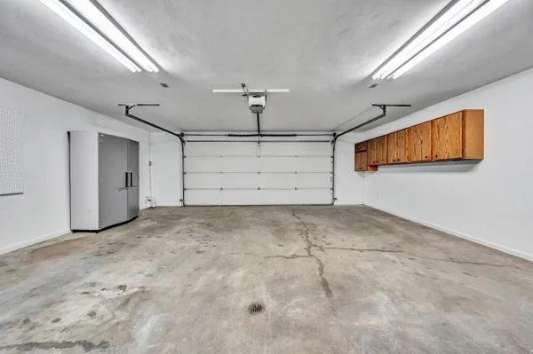 $455,000 | 1660 Kingsmill Drive, Salem, VA 24153