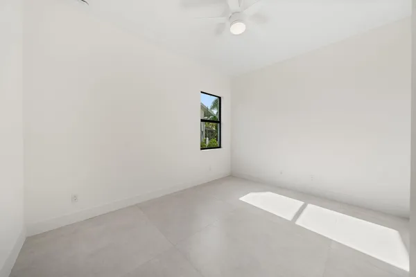 $4,750 | 632 Southeast Seahouse Drive, Port St. Lucie, FL 34983