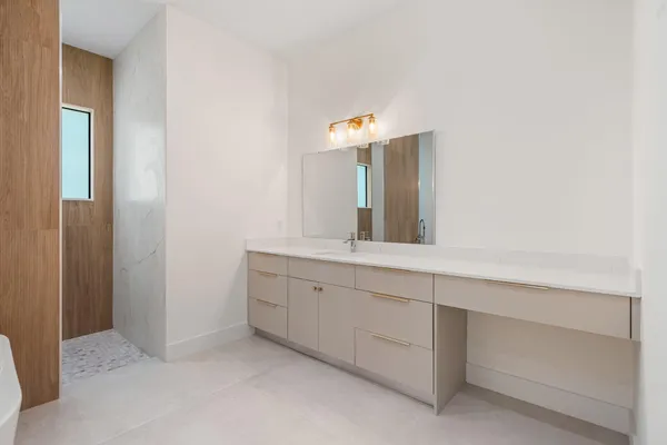 $4,750 | 632 Southeast Seahouse Drive, Port St. Lucie, FL 34983