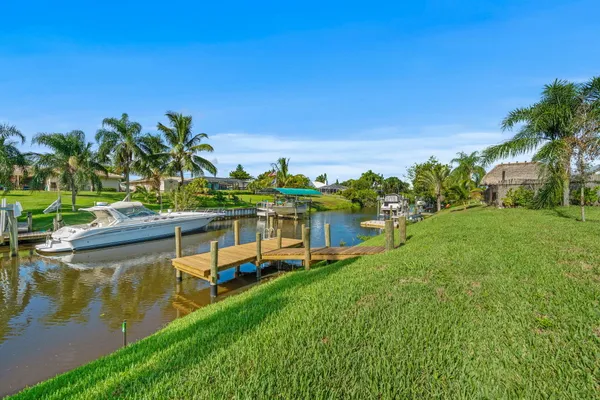$4,750 | 632 Southeast Seahouse Drive, Port St. Lucie, FL 34983