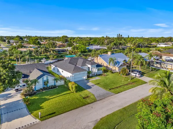 $4,750 | 632 Southeast Seahouse Drive, Port St. Lucie, FL 34983
