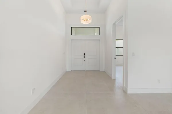 $4,750 | 632 Southeast Seahouse Drive, Port St. Lucie, FL 34983