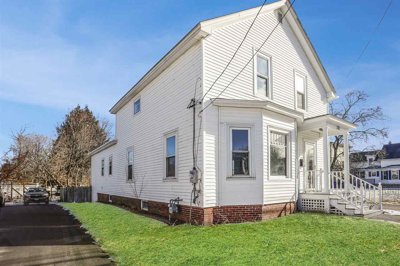 281 Calef Road Manchester, NH 03103 - Photo 6 of 28