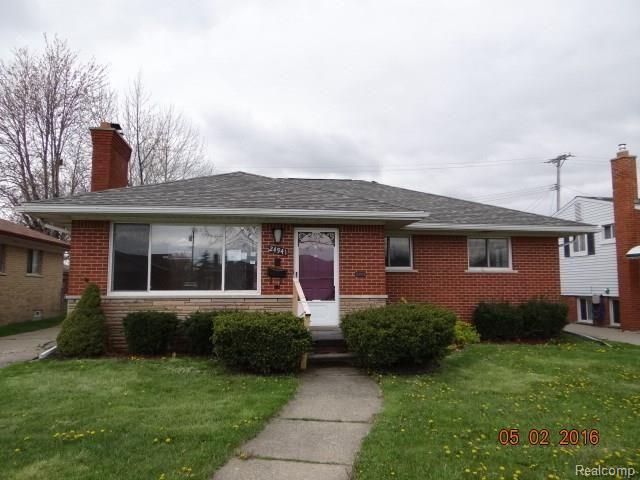 24941 Roxana Avenue Eastpointe, MI 48021 - Photo 1 of 1 DSC01059.JPG