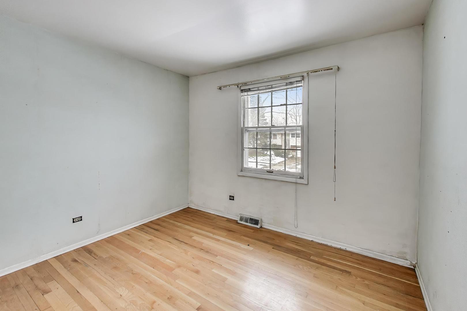 17022 Magnolia Drive Hazel Crest, IL 60429 - Photo 16 of 35