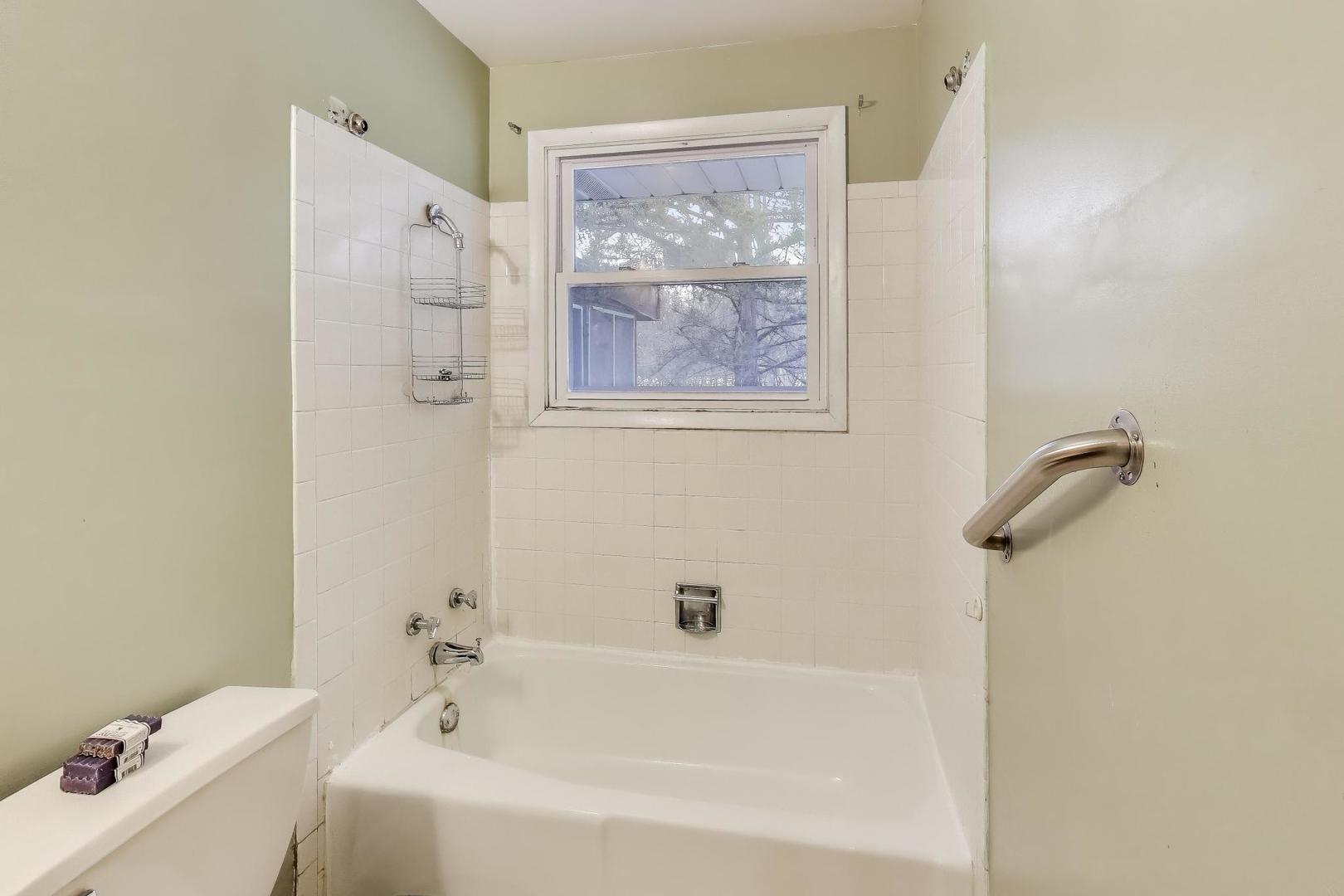 17022 Magnolia Drive Hazel Crest, IL 60429 - Photo 21 of 35