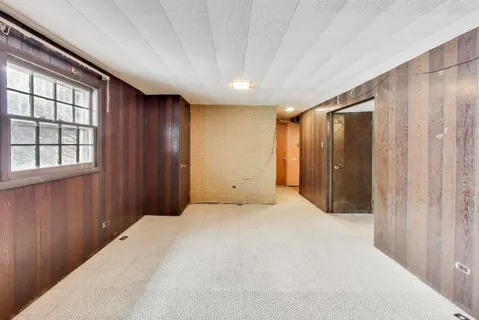 $119,000 | 17022 Magnolia Drive, Hazel Crest, IL 60429