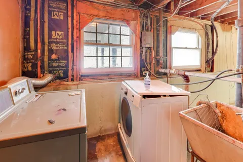 $119,000 | 17022 Magnolia Drive, Hazel Crest, IL 60429