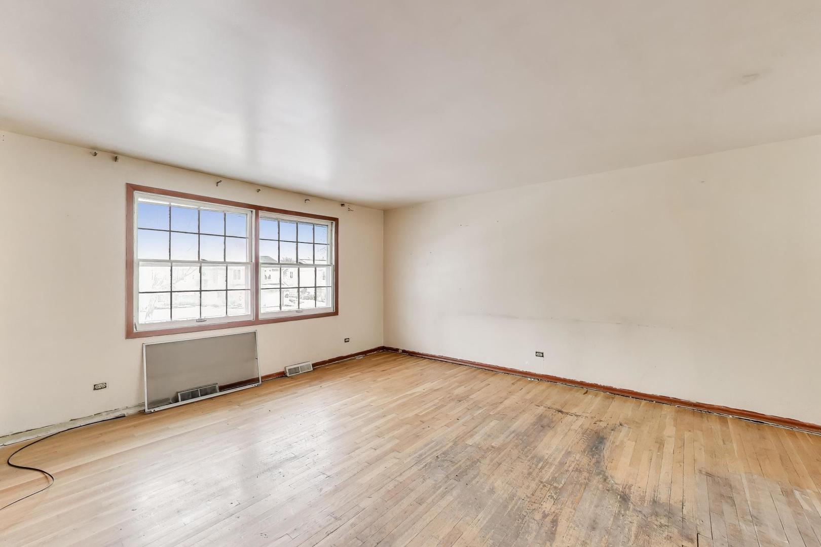 17022 Magnolia Drive Hazel Crest, IL 60429 - Photo 3 of 35