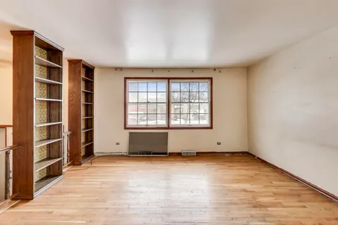 $119,000 | 17022 Magnolia Drive, Hazel Crest, IL 60429