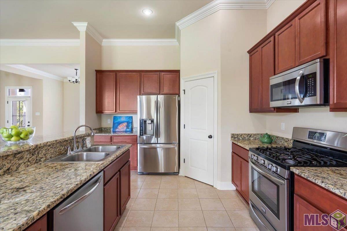 17729 Waterloo Drive Baton Rouge, LA 70817 - Photo 9 of 23 Gallery Image 9
