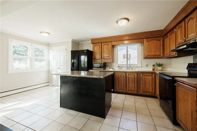 $260,000 | 8 Flagstaff Drive, Irondequoit, NY 14622