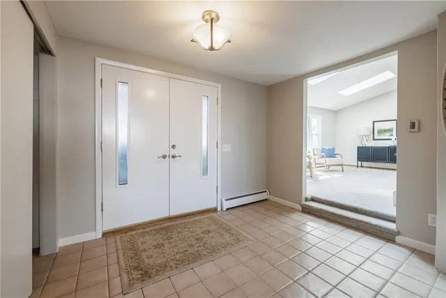 $260,000 | 8 Flagstaff Drive, Irondequoit, NY 14622